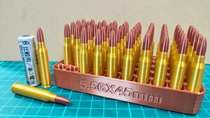 5.56x45mm NATO 弾風 ダミーカート 50個セット【送料無料 /トレイおまけ付き】(検) 5. 56 M16 AUG FAMAS H&K G36 等の撮影にいかが