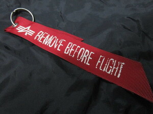 送料込み！ALPHA INDUSTRIES 赤リボン「REMOVE BEFORE FLIHT」（アルファミリタリーフライトジャケットキーホルダーMA-1N-3BL-2BB-15CB-3）