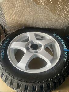 165/65R14 MAXTREK EXTREME R/T.RWL 4本セット　ブロックタイヤ　ホワイトレター　アトレー　ハイゼット　タント　スペーシアギア