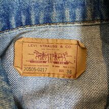 お1305 USA製 Levi's リーバイス 70505-0217 90's ビンテージ デニムジャケット トラッカージャケット 36 4thタイプ Gジャン ジージャン_画像3