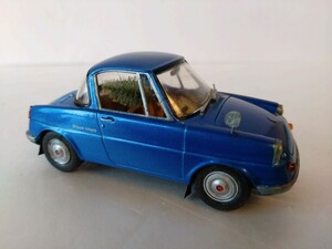 1960 マツダ クーペ R360 （1/32スケール オーナーズクラブ No.15 41015）