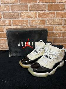 NIKE AIRJORDAN11 130245 101 WHITE-BLACK-DARK CONCORD 25cm エアジョーダン11 コンコルド スニーカー