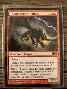 【即発送】英語 MTG マジック・ザ・ギャザリング 雷口のヘルカイト/Thundermaw Hellkite》[M13] 赤R 150/249　基本セット2013