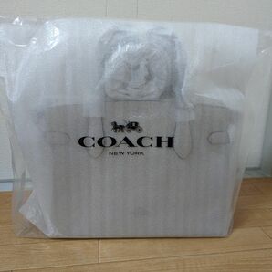 新品未開封　COACH　コーチ　トートバッグ　ベージュ