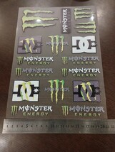 レーシングステッカー　16枚セット（1シート分）車ステッカー　バイクステッカー　防水　モンスターエナジー　MONSTER ENERGY 反射　_画像3