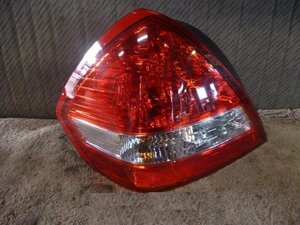 * Tiida Latio SNC11 H20/7 left tail lamp 26555-ED900 Stanley P4088