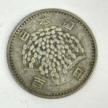 【日本銀貨おまとめ】1964年オリンピック×15 鳳凰×22 稲穂×148 100円銀貨185枚おまとめ 合計額面18500円 昭和39年発行稲穂あり◆6023_画像6