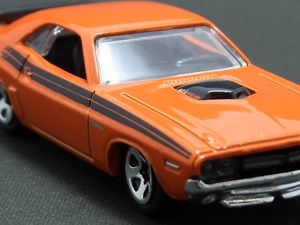 ★★★日曜夜★未開封新品★GREEN LANTERN : '71 DODGE CHALLENGER (第1世代金型)★HOT WHEELS