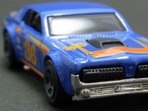 ☆☆日曜夜☆未開封新品☆'68 MERCURY COUGAR☆BELL☆VALVOLINE☆HOT WHEELS