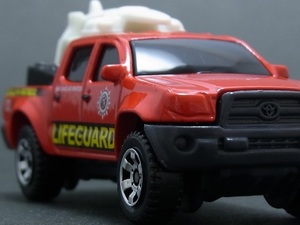 ☆☆☆日曜夜☆未開封新品☆(2011) TOYOTA TACOMA (LIFEGUARD)☆MATCHBOX