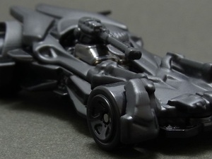 ☆☆☆日曜夜☆未開封新品☆JUSTICE LEAGUE BATMOBILE☆BATMAN☆HOT WHEELS