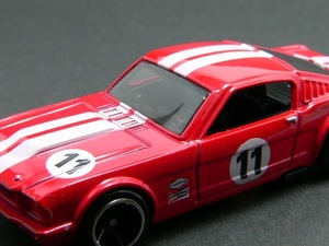 ☆☆日曜夜☆未開封新品☆(1965) FORD MUSTANG (2+2) FASTBACK☆GOODYEAR☆CHAMPION☆HOT WHEELS