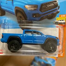 Hot Wheels 2020 TOYOTA TACOMA 4台 トヨタ タコマ ブリスター変形あり_画像2