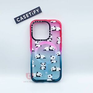 CASETiFY iPhone15 Pro パンダ