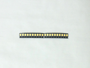 チップLED2835暖色20個セット（電球色、高輝度、SMD、新品）