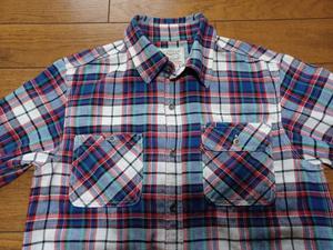 Levi's　ネルシャツ　Mサイズ　使用感普通　送230円可能