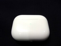 1000円スタート イヤフォン Apple A2083 A2084 Air pods 保証切れ アップル オーディオ 通電確認済み 音楽 WHO RR1005_画像2