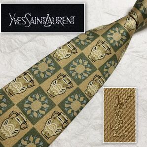 ■美品■Yves saint Laurent イヴサンローラン ネクタイ 市松模様 壺 花柄 総柄 シルク100% 日本製 ベージュ×グリーン