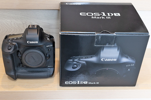 CANON EOS-1D X Mark Ⅲ　ボディ　レリーズ回数　11000以下　整備済み　美品