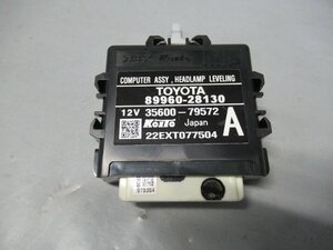 ノア　DBA-ZRR70G　ヘッドライト　レベリング　コンピューター　89960-28130　KOITO　35600-79572　純正　23104　伊t