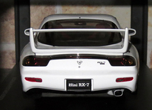 ■■■　オートアート　1/18 MAZDA εfini RX-7(FD) TUNED VERSION　ホワイト　■■■_画像5