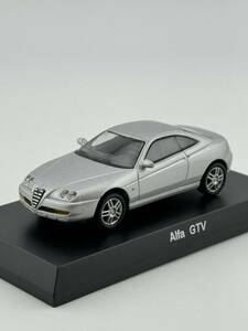 1/64 京商 サンクス　アルファロメオ　アルファ　GTV 銀　シルバー