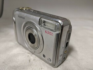 H1845 FUJIFILM FINEPIX A610 コンパクトデジタルカメラ 小型デジカメ/富士フイルム 簡易動作確認OK 動作品 現状品 送料無料 JUNK