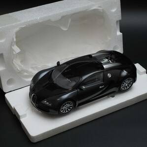 MINICHAMPS BUGATTI VEYRON 2009 1:18 【中古】ミニチャンプス ブガッティ ヴェイロン 2009 1/18の画像6