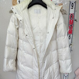  Uniqlo premium down lady's M size beige down jacket 