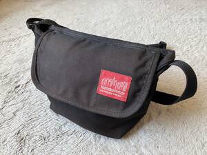 * used *Manhattan Portage Manhattan Poe te-ji shoulder bag messenger bag standard body bag black black 