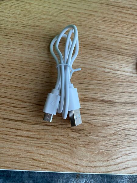 USB ケーブル USBケーブル ホワイト 白　micro USB