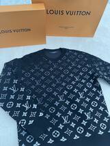 ルイ・ヴィトン　LOUIS VUITTON メンズ　トップス　スウェット　ニット　Sサイズ_画像1