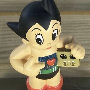 <5108>[ включая доставку ] TOMY Astro Boy A03 Heart collectors фигурка world 