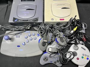 ▽Ed左横54▼120 SEGA SATURN Vビクター Victorサターン セガ 本体 コントロールパッド まとめ セガサターン ゲーム機 当時物通電OK RG-JX1