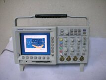 Tektronix TDS 3054B 4Ch Digital Phosphor OscilloScope_画像1