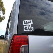 BABY IN CAR カッティングステッカー 子供　ベビーインカー　カスタム ロゴ シール アウトドア　キャンプ パーツ グッズ 車　おしゃれ _画像2