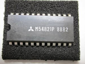 ジャンク扱い（ス）　5桁周波数カウンターIC　M54821P　未使用品
