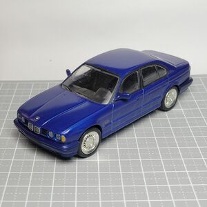 1265 デルプラド BMW M5(1985)(E34) 紺