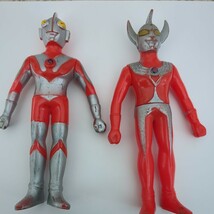 昭和レトロ　ポピー　キングザウルス　ウルトラマン ウルトラマンタロウ　2体セット 円谷プロ ソフビ フィギュア_画像1