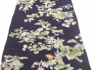 ：和古布材料；正絹縮緬、タンポポ等の可愛い草花柄の端布