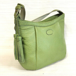 未使用　IBIZA　イビサ　レザー　黄緑　イエローグリーン　ショルダーバッグ　タッセル付き　鞄