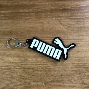 新品★PUMA★キーホルダー★ラバー素材★早い者勝ち