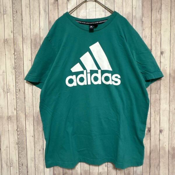 古着　プリントTシャツ　adidas アディダス　センターロゴ　size L 夏服　スポーツカジュアル　半袖　トレーニングウェア　スポーツウェア