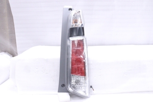 42-2168★美品★後期 LED JH1 N-WGN★右テールライト STANLEY W1400 打刻:A ASSY 純正★ホンダ (DM)