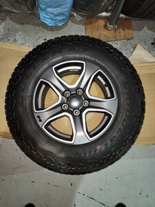 美品 　JEEP ジープ JL ラングラー アンリミテッド サハラ 純正 17インチ 7.5J アルミ ホイール　255/75R17 JK　希少