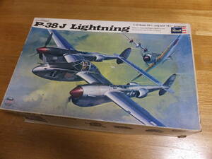 貴重プラモ　貼箱　 P-38J ライトニング　1/32 レベル製　当時物　昭和プラモ