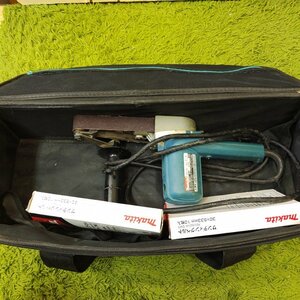 中古品 ★ マキタ 100V 30mm ベルトサンダ 9031 本体+替えベルト ★ makita