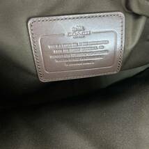 1円【超希少】COACH コーチ 2way ビジネスバッグ バイカラー ブリーフケース ショルダーバッグ チャーム付き A4収納 PC レザー 通勤 通学_画像10