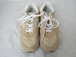 NEW BALANCE × BEAUTY&YOUTH別注（ニューバランス）（RC205BU）　ベージュ　　23㎝ D　US5　　　2020年製　　　　ok2402B