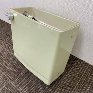 【中古】TOTO 洋式トイレ便器・ロータンク/タンクのみ(蓋なし)☆「S721B」☆#SF4(ハーベストグリーン)☆直接引き取り可の画像2